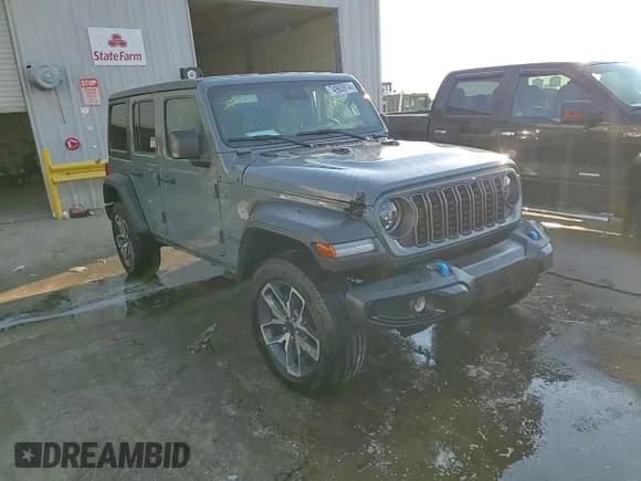 ✅ 2024 Jeep Wrangler Sport S • VIN: 1C4RJXN67RW324020 • Лот: 74993914. Опубликован ранее на Copart с пробегом 2 169 миль. Бесплатный доступ к архиву аукционных продаж из США и подробный отчёт об истории автомобиля на DreamBid. Изображение 14.