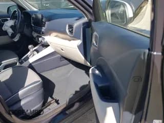 ✅ 2020 Hyundai Venue SEL • VIN: KMHRC8A3XLU023008 • Lot: 41930278. Listed on IAAI with 64,551 mi. Free auction sales archive from the USA and detailed vehicle history report at DreamBid. Image 5.