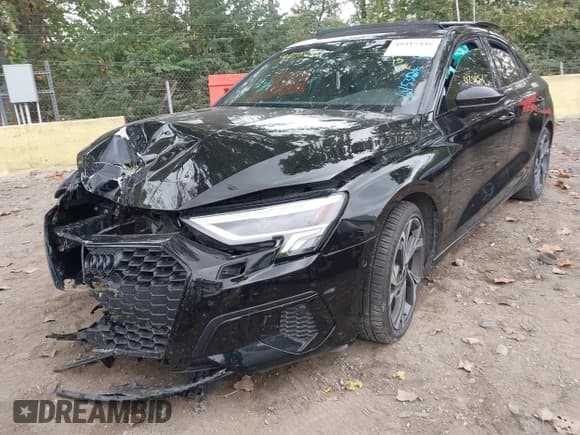 ✅ 2022 Audi A3 Premium Plus • VIN: WAUBUDGY3NA012139 • Lot: 40415446. Wystawiony na IAAI z przebiegiem 47 485 mil. Bezpłatny archiwum sprzedaży aukcyjnych z USA i szczegółowy raport historii pojazdu na DreamBid. Zdjęcie 6.