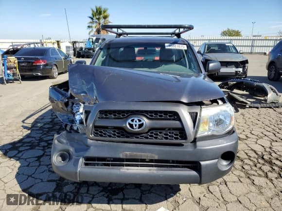 ✅ 2011 Toyota Tacoma • VIN: 5TFTX4CN6BX009044 • Lot: 86881875. Listed on Copart with 106,155 mi. Free auction sales archive from the USA and detailed vehicle history report at DreamBid. Image 5.