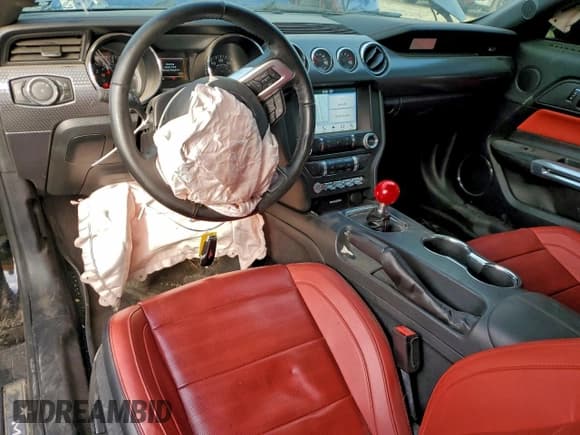 ✅ 2017 Ford Mustang GT • VIN: 1FA6P8CF2H5277824 • Lot: 95525985. Wystawiony na Copart z przebiegiem 33 174 mil. Bezpłatny archiwum sprzedaży aukcyjnych z USA i szczegółowy raport historii pojazdu na DreamBid. Zdjęcie 8.