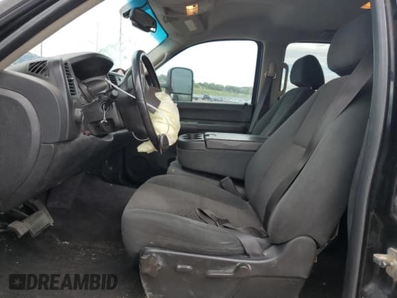 ✅ 2007 Chevrolet Silverado 2500HD 1LT • VIN: 1GCHK23K17F549252 • Лот: 71681275. Опубликован ранее на Copart с пробегом 134 928 миль. Бесплатный доступ к архиву аукционных продаж из США и подробный отчёт об истории автомобиля на DreamBid. Изображение 7.