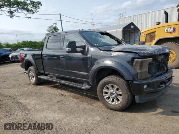 ✅ 2018 Ford F-250 XL • VIN: 1FT7W2BT4JEC96399 • Lot: 60849675. Listed on Copart with Not provided. Free auction sales archive from the USA and detailed vehicle history report at DreamBid. Image 4.