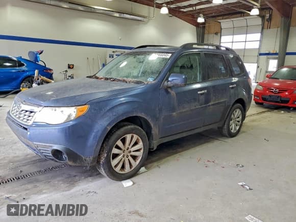 ✅ 2012 Subaru Forester X Premium • VIN: JF2SHBDC7CH409721 • Lot: 93966045. Wystawiony na Copart z przebiegiem 99 075 mil. Bezpłatny archiwum sprzedaży aukcyjnych z USA i szczegółowy raport historii pojazdu na DreamBid. Zdjęcie 1.