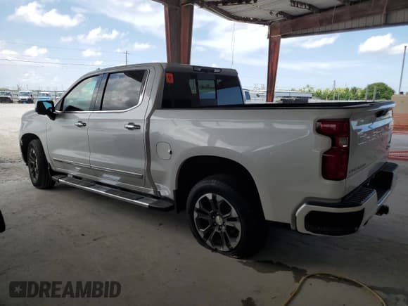 ✅ 2022 Chevrolet Silverado 1500 High Country • VIN: 1GCPAFED0NZ549422 • Лот: 66652275. Опубликован ранее на Copart с пробегом Не указан. Бесплатный доступ к архиву аукционных продаж из США и подробный отчёт об истории автомобиля на DreamBid. Изображение 2.