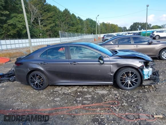 ✅ 2022 Toyota Camry SE • VIN: 4T1G11AK3NU717084 • Лот: 43315305. Опубликован ранее на IAAI с пробегом 40 091 миль. Бесплатный доступ к архиву аукционных продаж из США и подробный отчёт об истории автомобиля на DreamBid. Изображение 14.