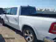 2020 Ram 1500 Laramie с VIN 1C6RREJT1LN304942, выставлен на аукционе IAAI как лот 43250286 с пробегом 96 120 миль миль и . История ставок и продаж доступна на DreamBid. Изображение 15.