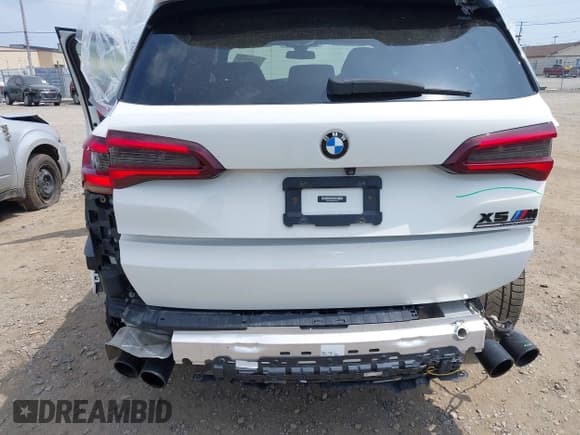 ✅ 2021 BMW X5 M • VIN: 5YMJU0C0XM9H13312 • Lot: 42778026. Wystawiony na IAAI z przebiegiem 43 487 mil. Bezpłatny archiwum sprzedaży aukcyjnych z USA i szczegółowy raport historii pojazdu na DreamBid. Zdjęcie 6.
