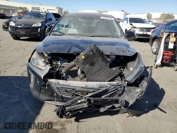 2018 Hyundai Ioniq SEL с VIN KMHC75LC3JU060839, выставлен на аукционе Copart как лот 74549714 с пробегом 150 723 миль миль и Списание • Salvage title. История ставок и продаж доступна на DreamBid. Изображение 5.