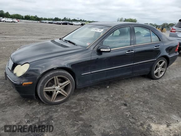 ✅ 2004 Mercedes-Benz C 320 • VIN: WDBRF84J54F455399 • Lot: 61844774. Wystawiony na Copart z przebiegiem 124 724 mil. Bezpłatny archiwum sprzedaży aukcyjnych z USA i szczegółowy raport historii pojazdu na DreamBid. Zdjęcie 1.