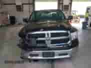 2024 Ram 1500 SLT z VIN 1C6RR6GG6RS137293, wystawiony jako IAAI lot #43323845 z przebiegiem 34 382 mil mil oraz . Historia ofert i sprzedaży dostępna na DreamBid. Obrazek 12.