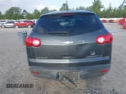 ✅ 2009 Chevrolet Traverse LS • VIN: 1GNEV13D69S143068 • Lot: 42637832. Wystawiony na IAAI z przebiegiem 152 270 mil. Bezpłatny archiwum sprzedaży aukcyjnych z USA i szczegółowy raport historii pojazdu na DreamBid. Zdjęcie 16.