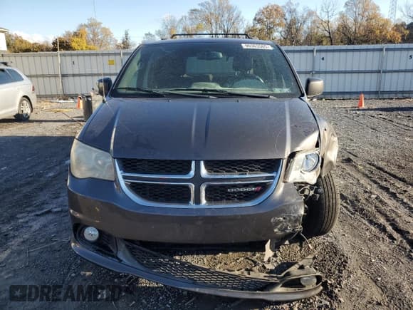 ✅ 2015 Dodge Grand Caravan SXT • VIN: 2C4RDGCG6FR671023 • Lot: 90363565. Wystawiony na Copart z przebiegiem 146 815 mil. Bezpłatny archiwum sprzedaży aukcyjnych z USA i szczegółowy raport historii pojazdu na DreamBid. Zdjęcie 5.