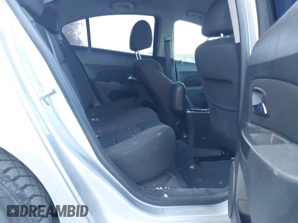 ✅ 2014 Chevrolet Cruze 1LT • VIN: 1G1PC5SB8E7364918 • Lot: 43493715. Listed on IAAI with Not provided. Free auction sales archive from the USA and detailed vehicle history report at DreamBid. Image 8.