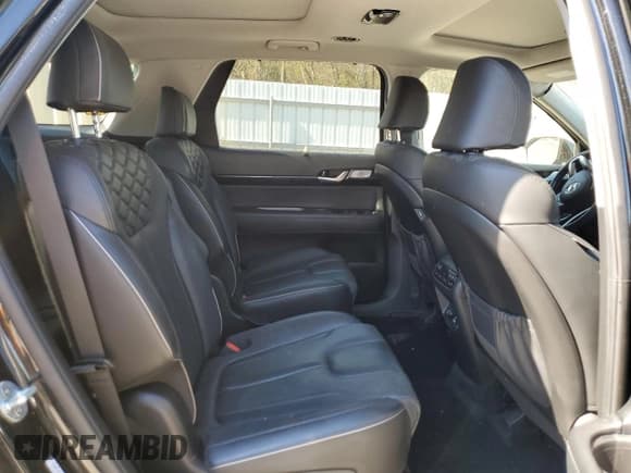 ✅ 2021 Hyundai Palisade Limited • VIN: KM8R54HE4MU226603 • Лот: 74034564. Опубликован ранее на Copart с пробегом 63 808 миль. Бесплатный доступ к архиву аукционных продаж из США и подробный отчёт об истории автомобиля на DreamBid. Изображение 11.