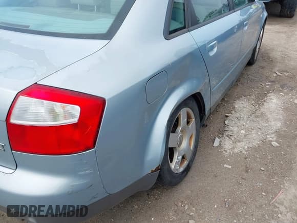 ✅ 2004 Audi A4 1.8T • VIN: WAULC68EX4A110705 • Lot: 42466648. Listed on IAAI with 163,799 mi. Free auction sales archive from the USA and detailed vehicle history report at DreamBid. Image 17.