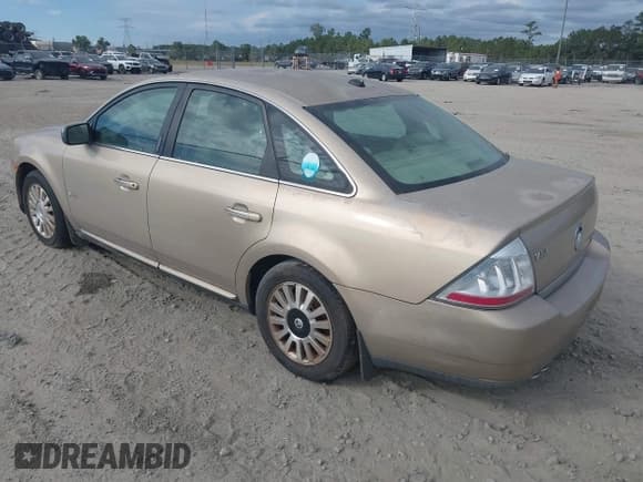 ✅ 2008 Mercury Sable • VIN: 1MEHM40W18G601745 • Lot: 43300677. Wystawiony na IAAI z przebiegiem 191 849 mil. Bezpłatny archiwum sprzedaży aukcyjnych z USA i szczegółowy raport historii pojazdu na DreamBid. Zdjęcie 3.