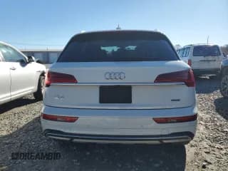 ✅ 2021 Audi Q5 Premium Plus • VIN: WA1BAAFY8M2071072 • Lot: 90684265. Wystawiony na Copart z przebiegiem 43 891 mil. Bezpłatny archiwum sprzedaży aukcyjnych z USA i szczegółowy raport historii pojazdu na DreamBid. Zdjęcie 6.