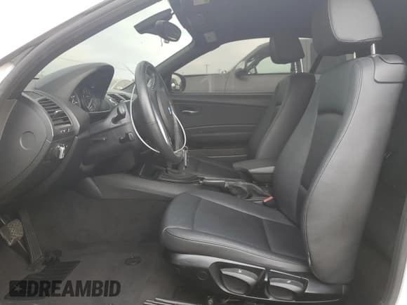 ✅ 2012 BMW 1 Series 128i • VIN: WBAUN1C53CVH84150 • Lot: 47309405. Listed on Copart with 102,570 mi. Free auction sales archive from the USA and detailed vehicle history report at DreamBid. Image 7.