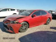 ✅ 2022 Toyota Camry SE • VIN: 4T1G11AK8NU035074 • Lot: 91354645. Wystawiony na Copart z przebiegiem 59 877 mil. Bezpłatny archiwum sprzedaży aukcyjnych z USA i szczegółowy raport historii pojazdu na DreamBid. Zdjęcie 1.