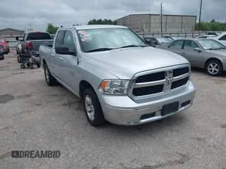 2017 Ram 1500 SLT z VIN 1C6RR6GG2HS639166, wystawiony jako IAAI lot #42201910 z przebiegiem 99 990 mil mil oraz . Historia ofert i sprzedaży dostępna na DreamBid. Obrazek 1.