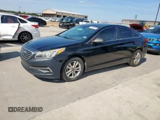 ✅ 2015 Hyundai Sonata SE • VIN: 5NPE24AF1FH219121 • Лот: 84379145. Опубликован ранее на Copart с пробегом 159 766 миль. Бесплатный доступ к архиву аукционных продаж из США и подробный отчёт об истории автомобиля на DreamBid. Изображение 1.