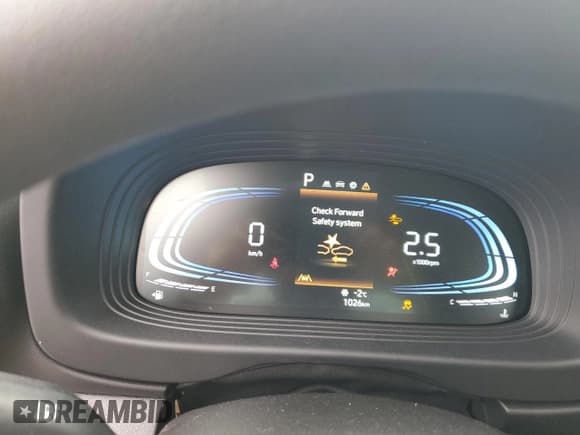 ✅ 2024 Hyundai Venue Essential • VIN: KMHRB8A32RU340048 • Lot: 79836874. Listed on Copart with 1,026 mi. Free auction sales archive from the USA and detailed vehicle history report at DreamBid. Image 9.