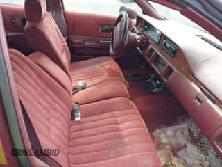 1992 Chevrolet Caprice с VIN 1G1BL53E5NR137046, выставлен на аукционе IAAI как лот 43079497 с пробегом 250 421 миль миль и . История ставок и продаж доступна на DreamBid. Изображение 5.