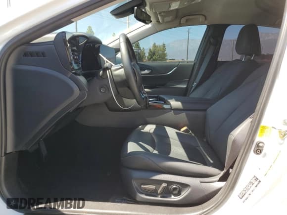 ✅ 2023 Toyota Mirai XLE • VIN: JTDAAAAA1PA010023 • Лот: 68287084. Опубликован ранее на Copart с пробегом 20 615 миль. Бесплатный доступ к архиву аукционных продаж из США и подробный отчёт об истории автомобиля на DreamBid. Изображение 7.