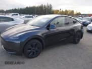 ✅ 2024 Tesla Model Y • VIN: 7SAYGDED7RF102852 • Lot: 43588789. Wystawiony na IAAI z przebiegiem 36 502 mil. Bezpłatny archiwum sprzedaży aukcyjnych z USA i szczegółowy raport historii pojazdu na DreamBid. Zdjęcie 15.
