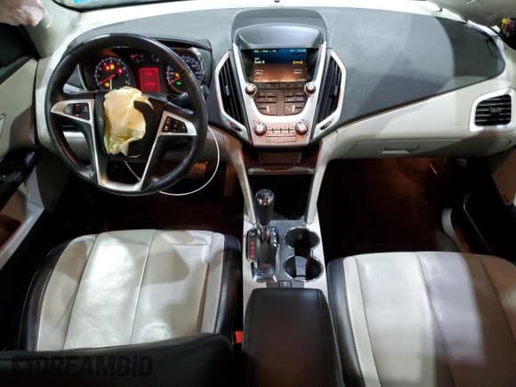 ✅ 2017 GMC Terrain SLT • VIN: 2GKFLUE37H6222702 • Лот: 84226675. Опубликован ранее на Copart с пробегом 33 127 миль. Бесплатный доступ к архиву аукционных продаж из США и подробный отчёт об истории автомобиля на DreamBid. Изображение 8.