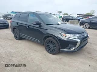 ✅ 2020 Mitsubishi Outlander SE • VIN: JA4AD3A34LZ032138 • Lot: 43870830. Listed on IAAI with 176,189 mi. Free auction sales archive from the USA and detailed vehicle history report at DreamBid. Image 1.