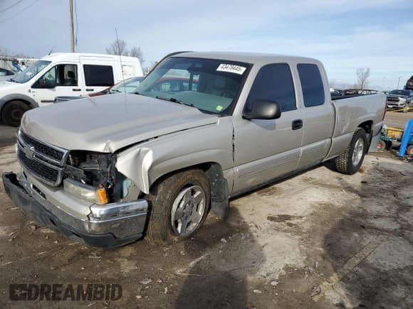 ✅ 2007 Chevrolet Silverado 1500 LT1 • VIN: 1GCEC19T37Z178281 • Lot: 43478445. Listed on Copart with 167,340 mi. Free auction sales archive from the USA and detailed vehicle history report at DreamBid. Image 1.