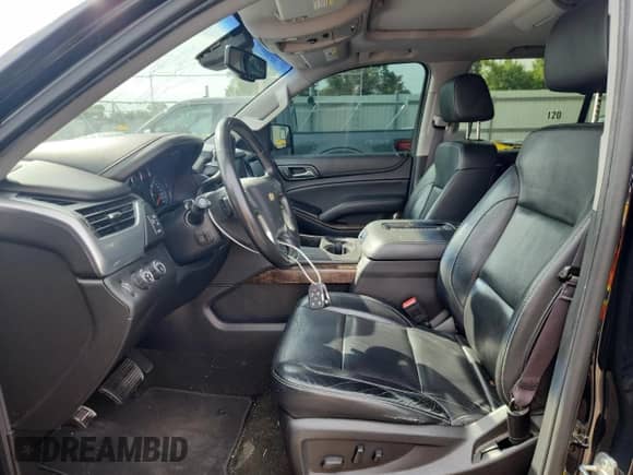 2017 Chevrolet Tahoe LT с VIN 1GNSKBKC5HR152201, выставлен на аукционе Copart как лот 81055345 с пробегом 127 779 миль миль и Списание • Salvage title. История ставок и продаж доступна на DreamBid. Изображение 7.