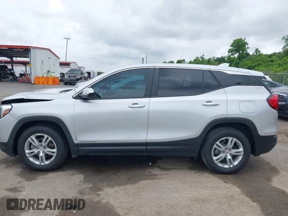 ✅ 2021 GMC Terrain SLE • VIN: 3GKALMEV2ML363310 • Лот: 42167450. Опубликован ранее на IAAI с пробегом 48 032 миль. Бесплатный доступ к архиву аукционных продаж из США и подробный отчёт об истории автомобиля на DreamBid. Изображение 14.
