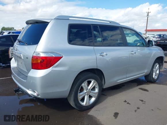 ✅ 2008 Toyota Highlander Limited • VIN: JTEDS42A482023317 • Лот: 43417894. Опубликован ранее на IAAI с пробегом 223 617 миль. Бесплатный доступ к архиву аукционных продаж из США и подробный отчёт об истории автомобиля на DreamBid. Изображение 4.