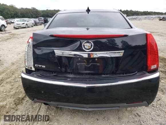 ✅ 2011 Cadillac CTS • VIN: 1G6DA5EY5B0139637 • Lot: 71888815. Listed on Copart with 139,002 mi. Free auction sales archive from the USA and detailed vehicle history report at DreamBid. Image 6.