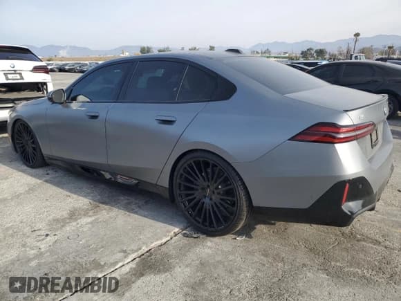 ✅ 2024 BMW i5 eDrive40 • VIN: WBY33FK02RCR53890 • Lot: 42830975. Listed on Copart with 7,514 mi. Free auction sales archive from the USA and detailed vehicle history report at DreamBid. Image 2.