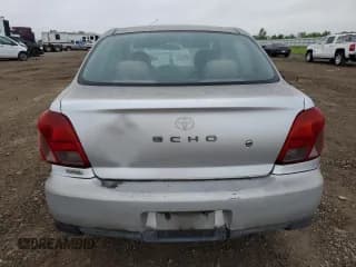 ✅ 2000 Toyota ECHO • VIN: JTDBT1231Y0061141 • Lot: 70341644. Wystawiony na Copart z przebiegiem 163 718 mil. Bezpłatny archiwum sprzedaży aukcyjnych z USA i szczegółowy raport historii pojazdu na DreamBid. Zdjęcie 6.