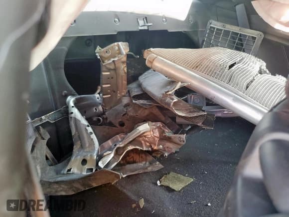 ✅ 2021 Chevrolet Camaro 2SS • VIN: 1G1FH1R73M0124612 • Лот: 60094765. Опубликован ранее на Copart с пробегом Не указан. Бесплатный доступ к архиву аукционных продаж из США и подробный отчёт об истории автомобиля на DreamBid. Изображение 10.