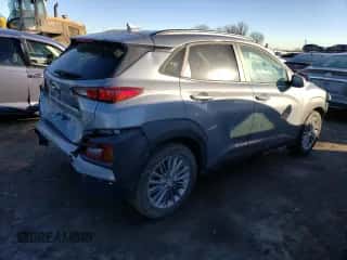 2020 Hyundai Kona SEL Plus with VIN KM8K6CAA8LU512596, listed as a Copart auction lot 40449643 with 14,918 mi miles and . Bid and sale history available at DreamBid. Image 3.