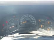 ✅ 2005 Chevrolet Silverado 2500HD LS • VIN: 1GCHK23225F829520 • Lot: 43518276. Wystawiony na IAAI z przebiegiem 276 568 mil. Bezpłatny archiwum sprzedaży aukcyjnych z USA i szczegółowy raport historii pojazdu na DreamBid. Zdjęcie 7.