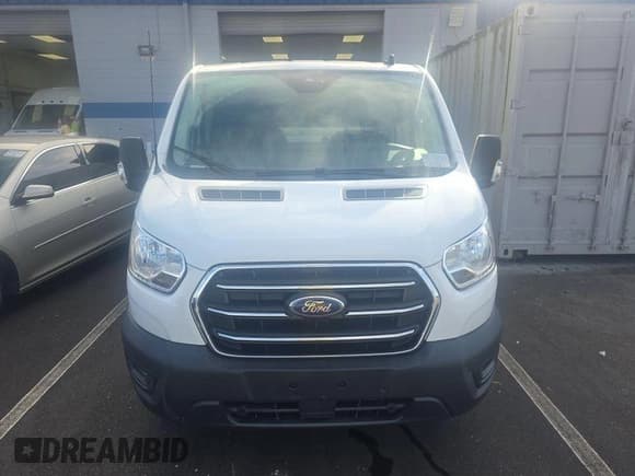 ✅ 2020 Ford Transit Cargo • VIN: 1FTYE1Y84LKB50366 • Лот: 43812886. Опубликован ранее на IAAI с пробегом 111 936 миль. Бесплатный доступ к архиву аукционных продаж из США и подробный отчёт об истории автомобиля на DreamBid. Изображение 17.