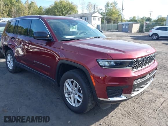 ✅ 2023 Jeep Grand Cherokee Altitude • VIN: 1C4RJKAG6P8821868 • Lot: 43274787. Listed on IAAI with 5,962 mi. Free auction sales archive from the USA and detailed vehicle history report at DreamBid. Image 1.