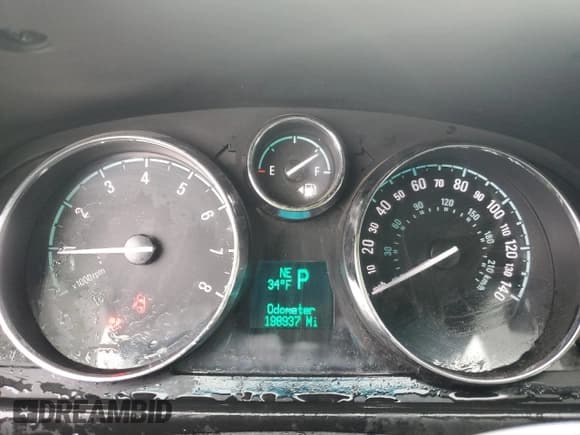 ✅ 2014 Chevrolet Captiva Sport LT • VIN: 3GNAL3EK7ES596125 • Lot: 45951485. Wystawiony na Copart z przebiegiem 198 937 mil. Bezpłatny archiwum sprzedaży aukcyjnych z USA i szczegółowy raport historii pojazdu na DreamBid. Zdjęcie 9.