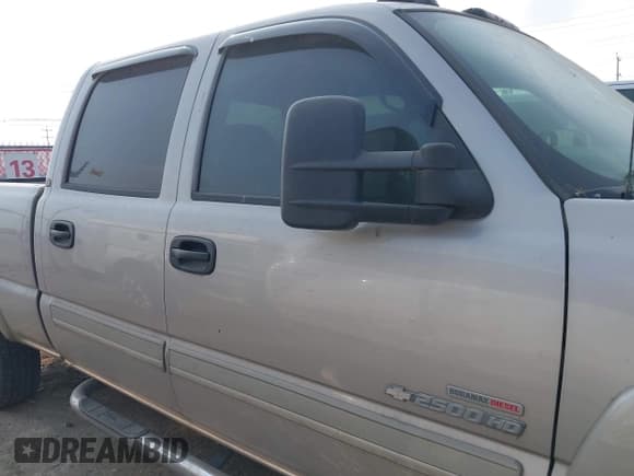 ✅ 2004 Chevrolet Silverado 2500HD LS • VIN: 1GCHC23284F216989 • Lot: 42315974. Listed on IAAI with 249,245 mi. Free auction sales archive from the USA and detailed vehicle history report at DreamBid. Image 13.