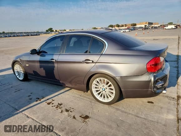 ✅ 2008 BMW 3 Series 335i • VIN: WBAVB735X8VH24387 • Лот: 81656695. Опубликован ранее на Copart с пробегом 139 046 миль. Бесплатный доступ к архиву аукционных продаж из США и подробный отчёт об истории автомобиля на DreamBid. Изображение 2.