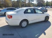 ✅ 2007 Volkswagen Jetta • VIN: 3VWGF71K47M052094 • Lot: 82289244. Listed on Copart with 151,432 mi. Free auction sales archive from the USA and detailed vehicle history report at DreamBid. Image 3.