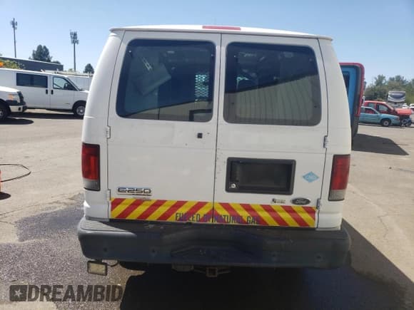 ✅ 2012 Ford Econoline Cargo Recreational • VIN: 1FTNE2EL2CDA15781 • Lot: 66096715. Wystawiony na Copart z przebiegiem Nie podano. Bezpłatny archiwum sprzedaży aukcyjnych z USA i szczegółowy raport historii pojazdu na DreamBid. Zdjęcie 6.