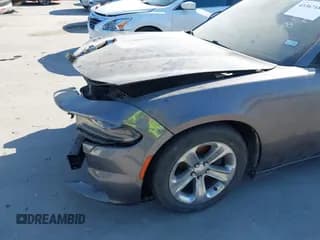 ✅ 2016 Dodge Charger SE • VIN: 2C3CDXBG2GH160492 • Lot: 43367181. Wystawiony na IAAI z przebiegiem 187 734 mil. Bezpłatny archiwum sprzedaży aukcyjnych z USA i szczegółowy raport historii pojazdu na DreamBid. Zdjęcie 6.